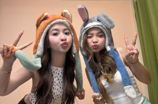 Tạo dáng photobooth đẹp – cách có bộ ảnh tự nhiên và thu hút