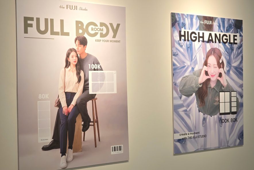 Cách chụp ảnh photobooth đẹp tự nhiên và cuốn hút cho người mới